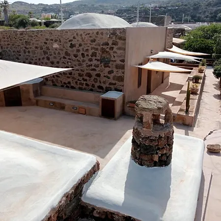 Holiday home Dammuso Le Vigne Pantelleria